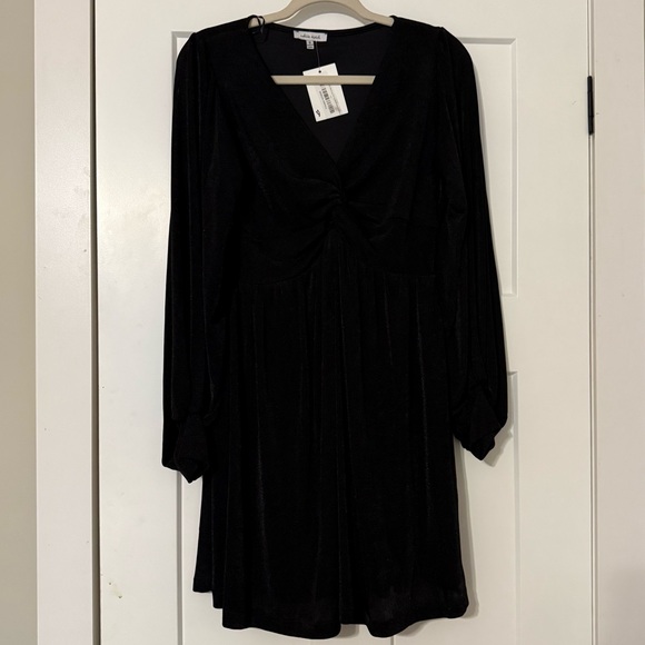 white birch Dresses & Skirts - White Birch | Women’s NWT Small Elegant Black Dress